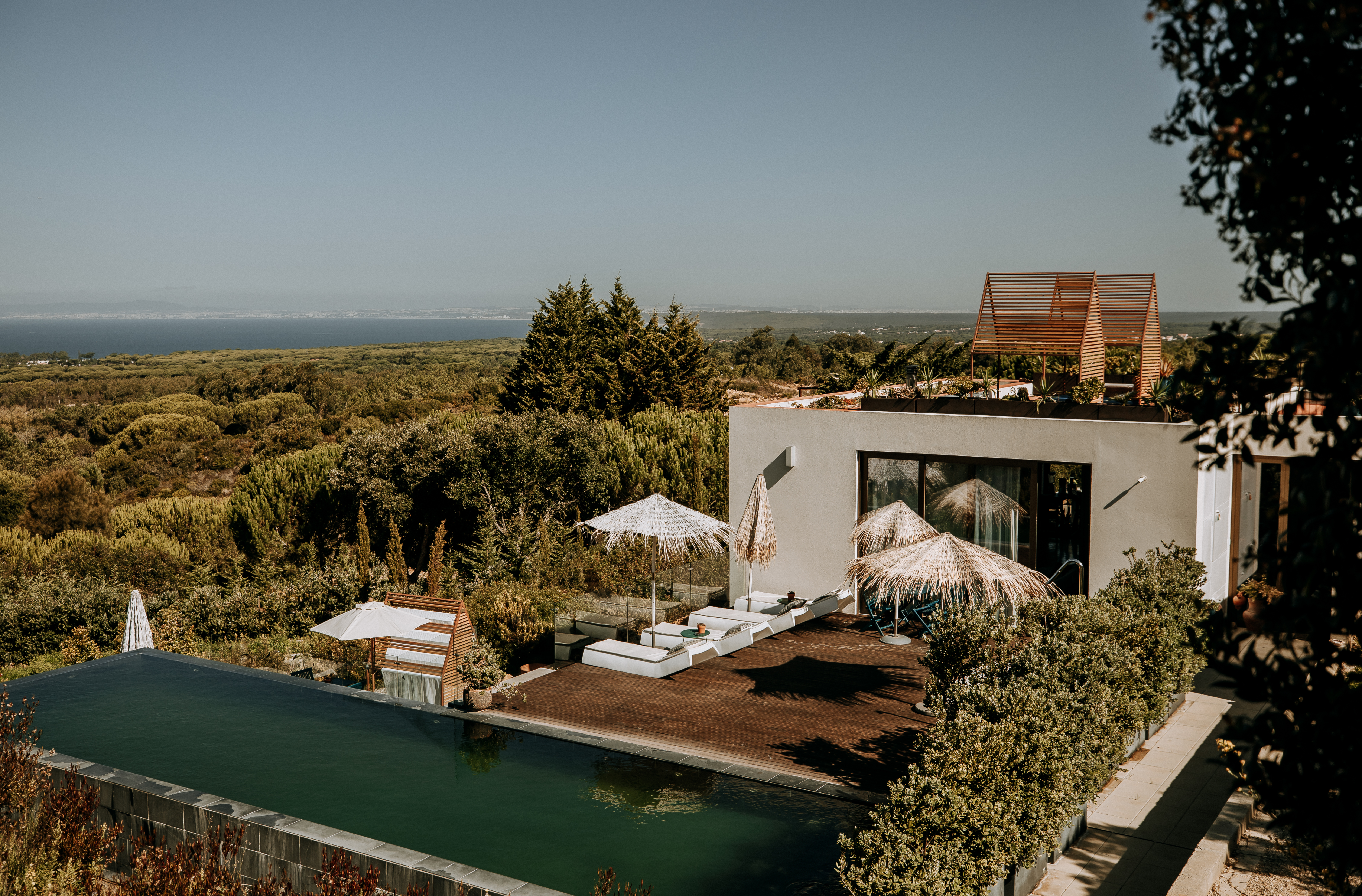 Villa Epicurea — Priceless Peace retreat Sesimbra Portugal